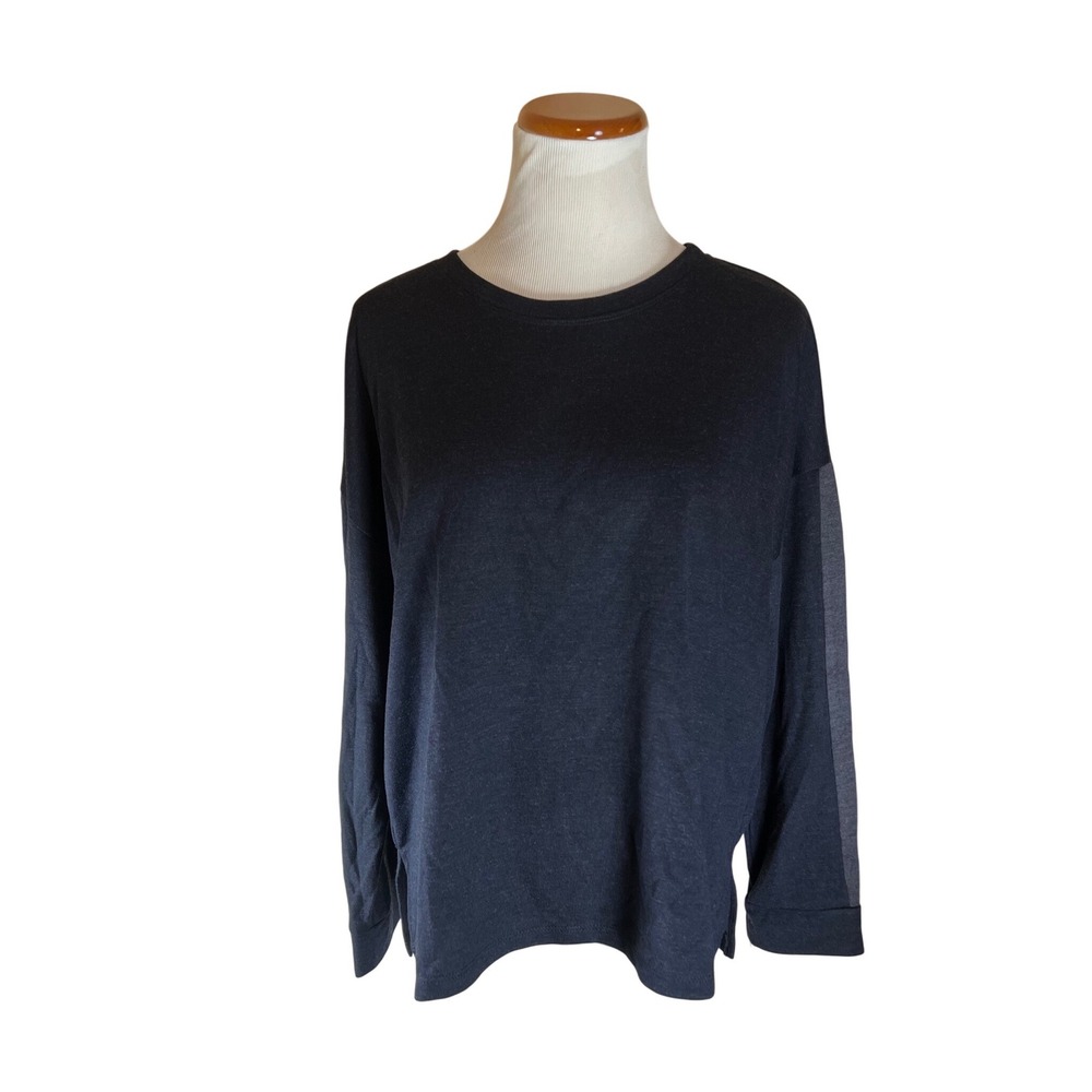 SOLD‎ Refinery29 Black Long Sleeve Crew Neck Top Athleisure Gray Sleeve Detail M